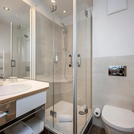 Junior By Max 70 Guest house 3*