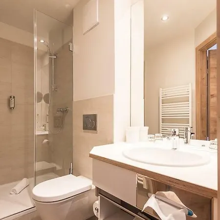 Junior By Max 70 Guest house